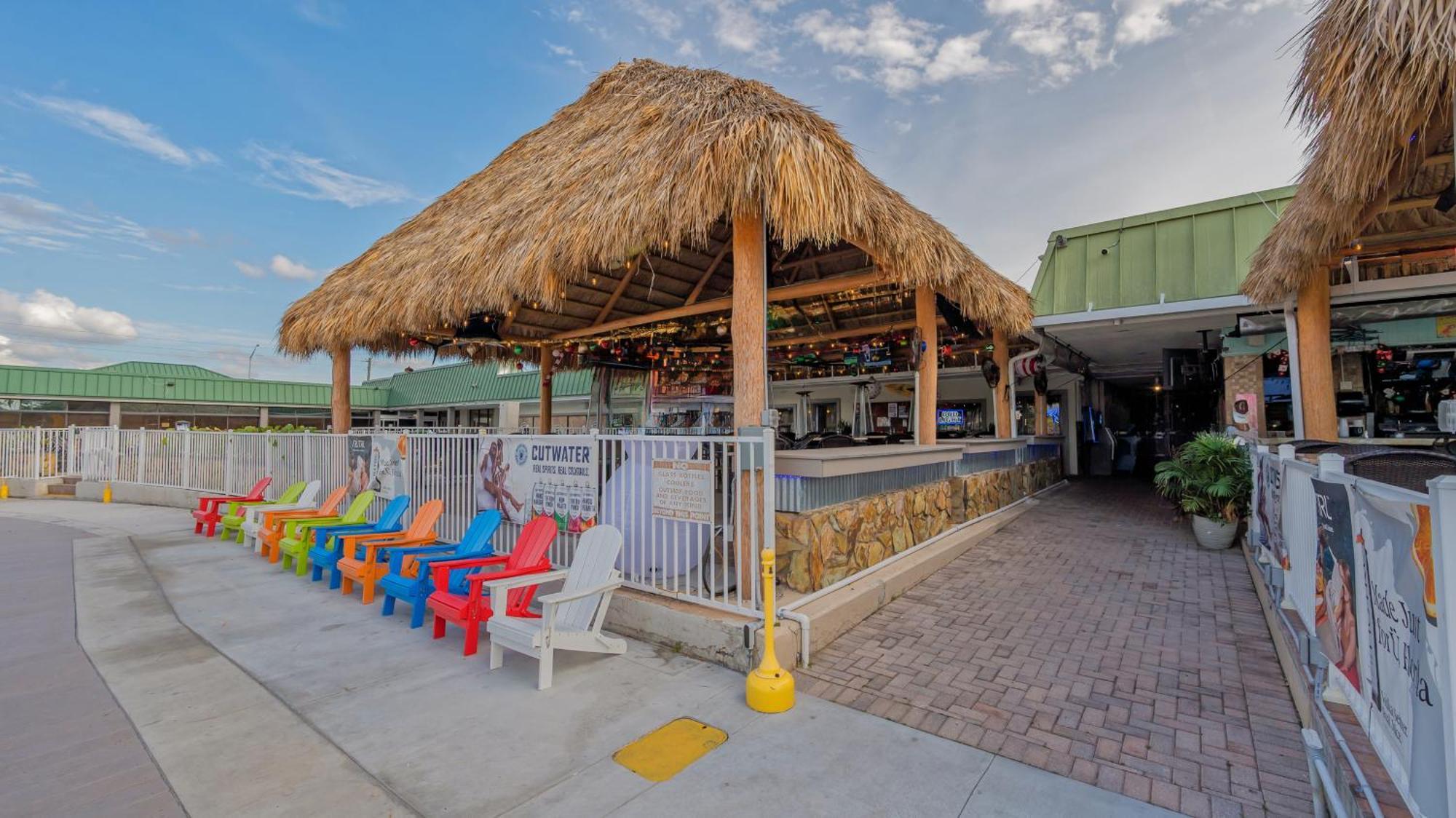 All-New Waterfront With Balcony,Pool,Tiki Bar,Gym Sarasota Dış mekan fotoğraf