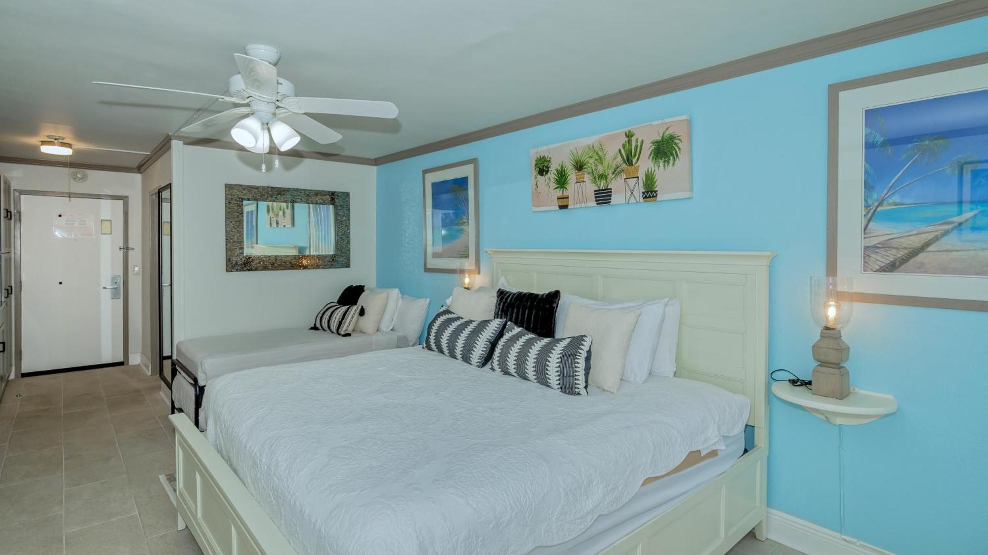 All-New Waterfront With Balcony,Pool,Tiki Bar,Gym Sarasota Dış mekan fotoğraf