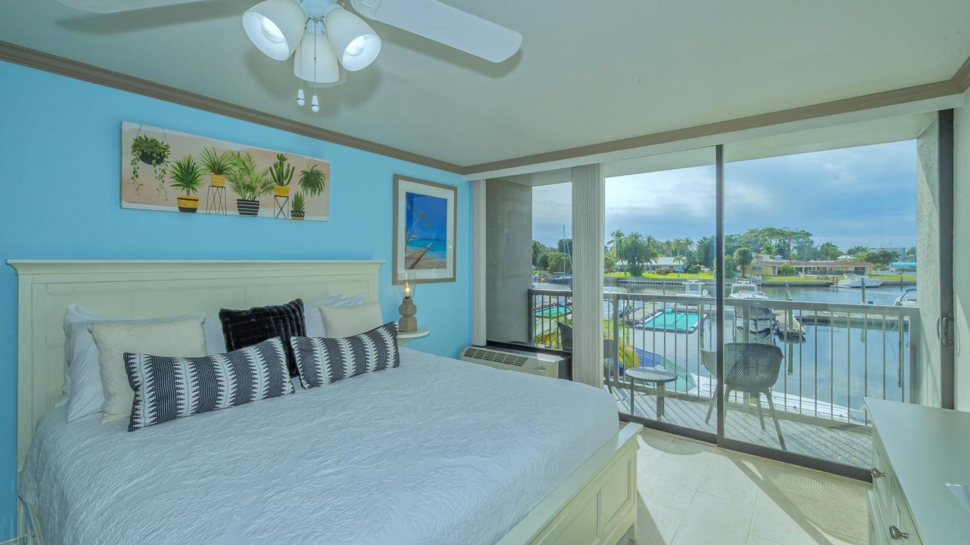 All-New Waterfront With Balcony,Pool,Tiki Bar,Gym Sarasota Dış mekan fotoğraf